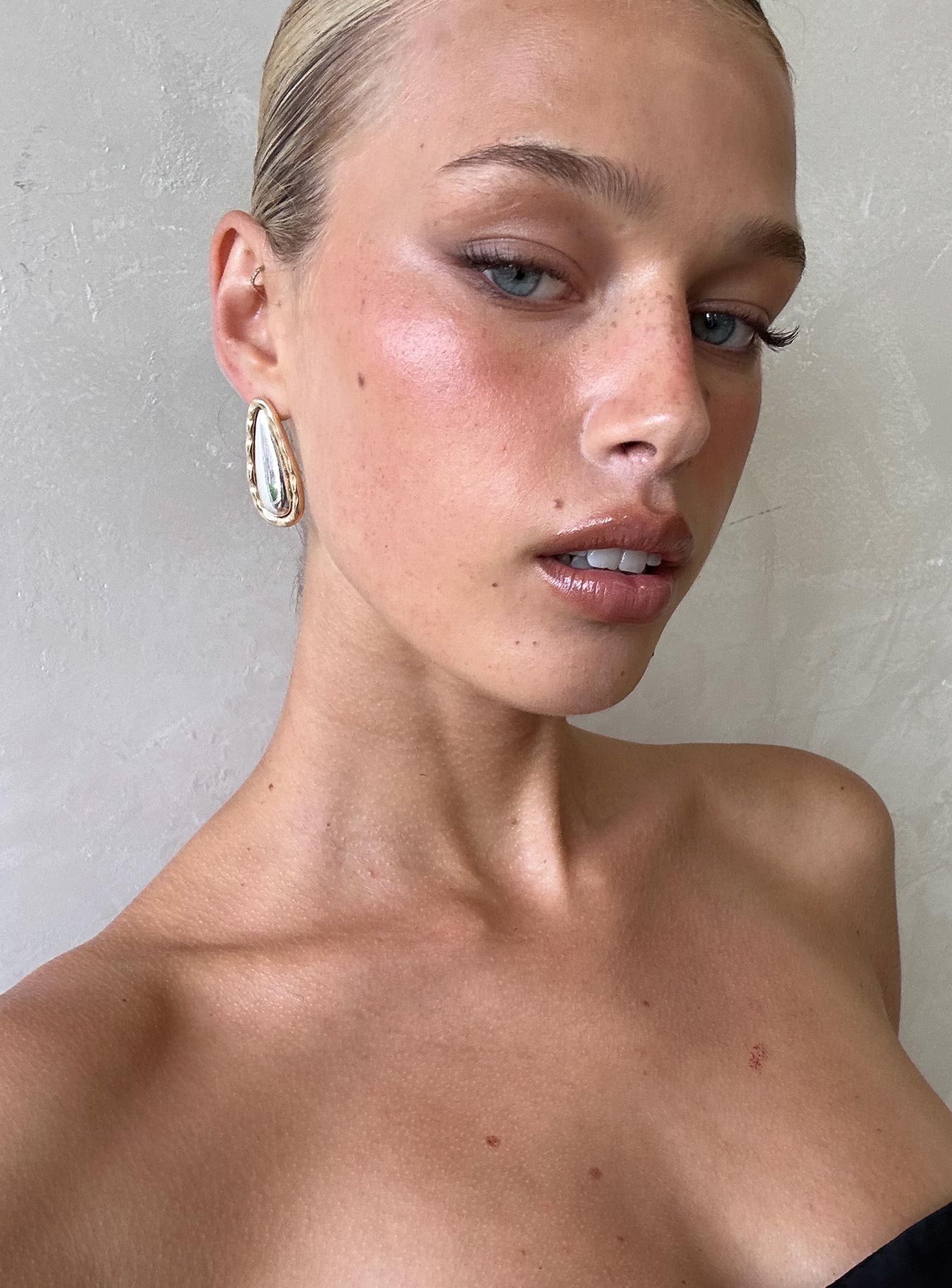 Natilee Teardrop Stud Earrings Multi women's earrings by Ellevoria