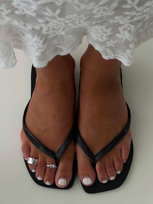 Sugar Talking Toe Ring Pack Silver women's matching set by Ellevoria