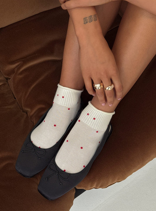 Vesira Frill Socks Cream Polka women's socks by Ellevoria