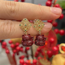 14k Gold Maneki Neko Earrings