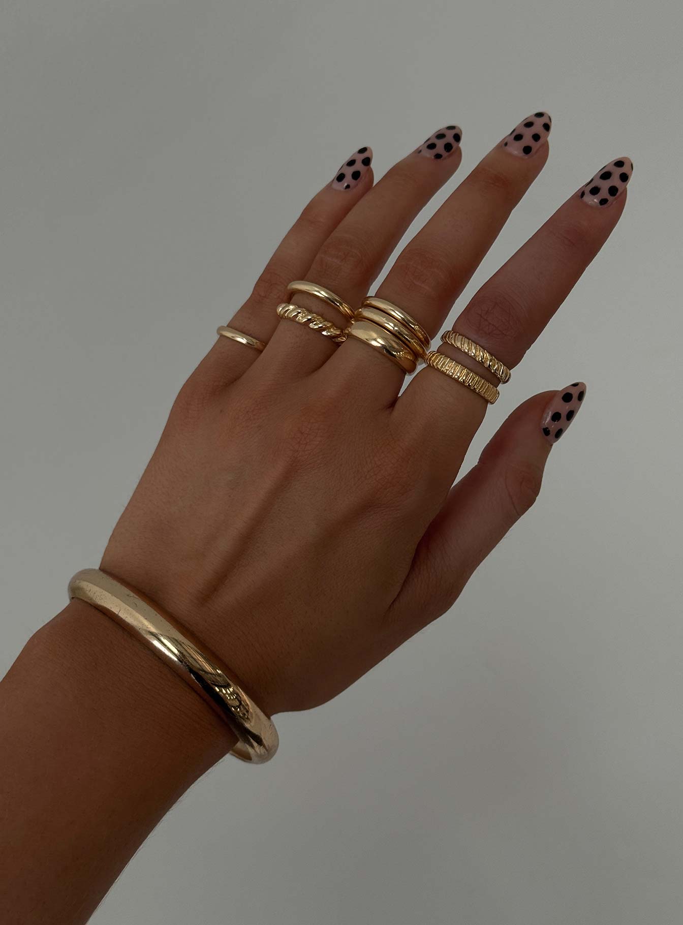 Strait Ring Pack Gold women's ring by Ellevoria